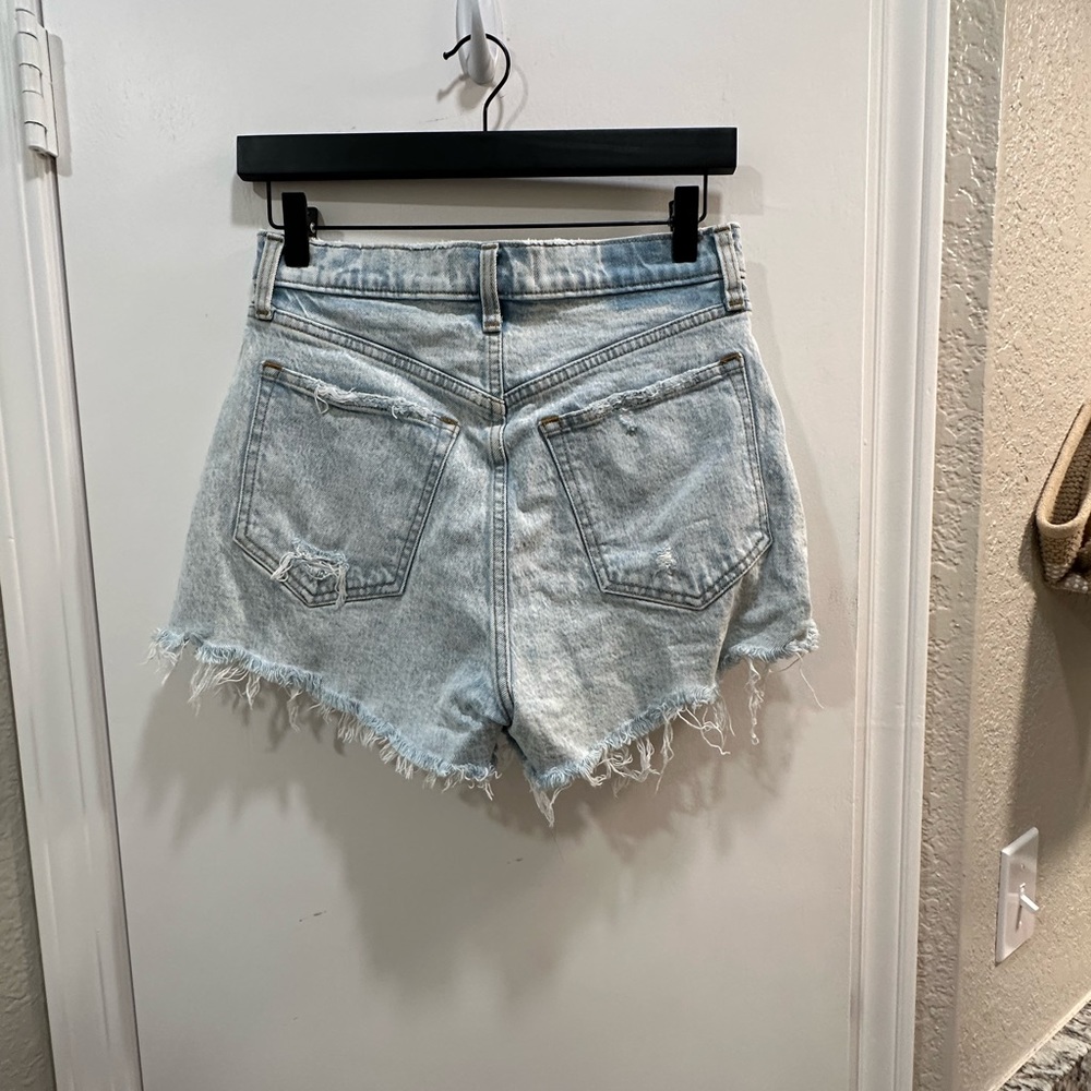 Abercrombie Curve Love High Waisted Shorts - Picture 2 of 3